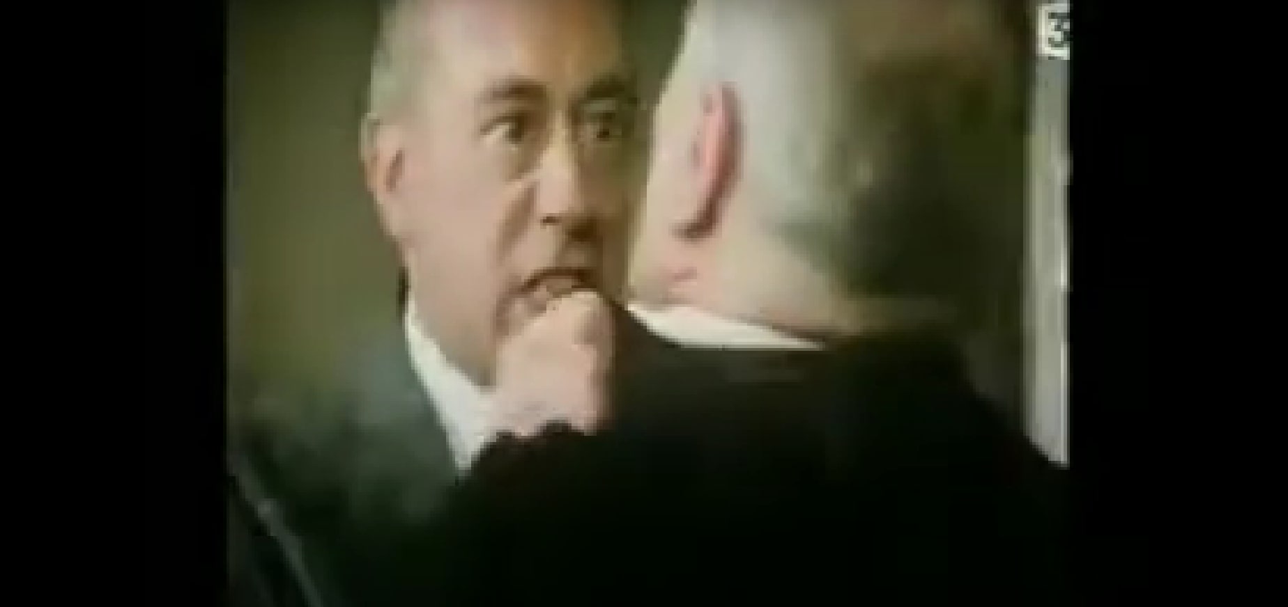 Stephan Derrick et Dr Hertel dans l'épisode "La peur" de la série Inspecteur Derrick