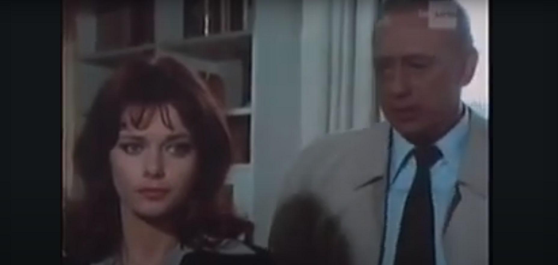 Hetty Kettwig et Stephan Derrick dans l'épisode "Bienvenue à bord" de la série Inspecteur Derrick