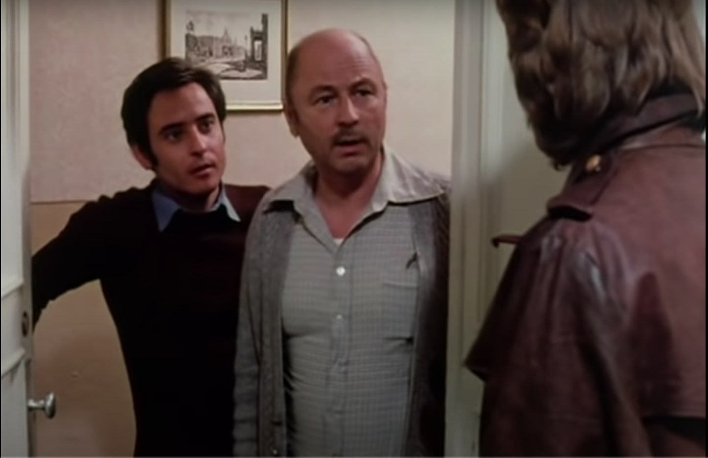 Volker Eckstein et Bruno W. Pantel dans l'épisode "Une visite de New-York" de la série Inspecteur Derrick.