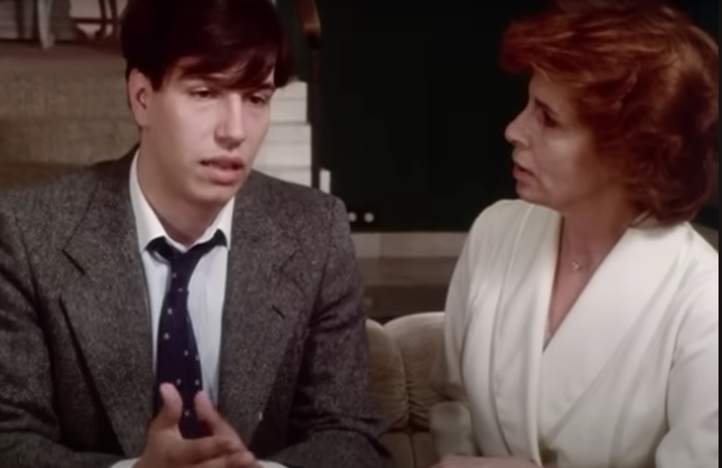 Nikolaus Büchel et Anaid Iplicjian dans l'épisode "Une forte personnalité" de la série Inspecteur Derrick