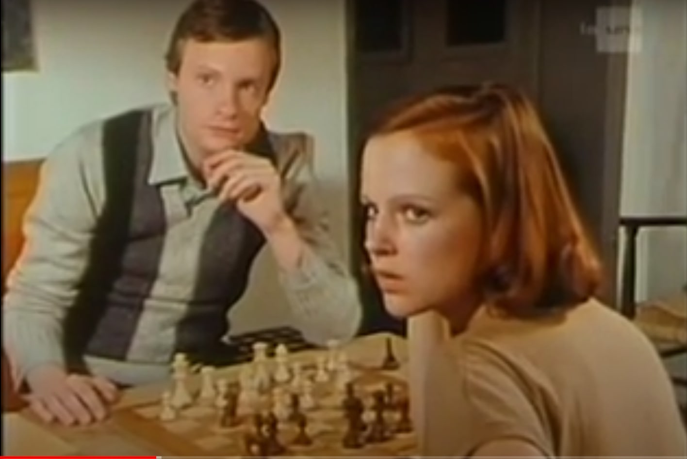 Michael Wittenborn et Agnes Dünneisen dans l'épisode "Le Mystère" de la série Inspecteur Derrick